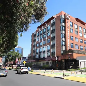 lancaster-house.hotels-bogota.net/