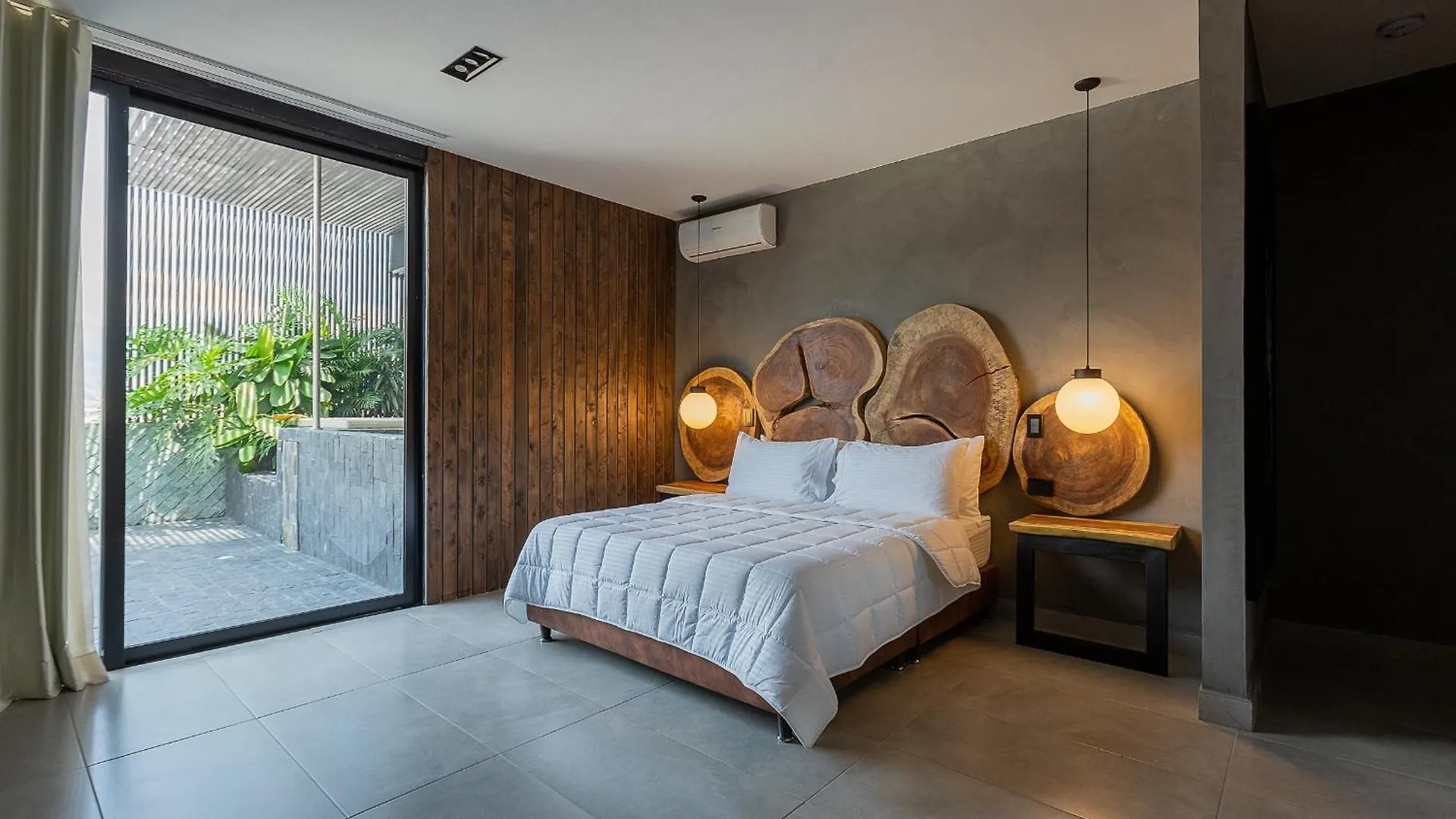 Hotel Zelva Negra Medellin