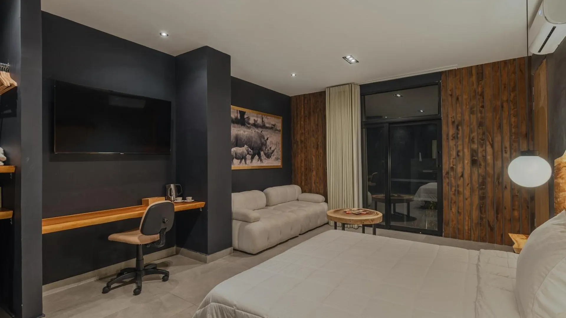 Hotel Zelva Negra Medellín