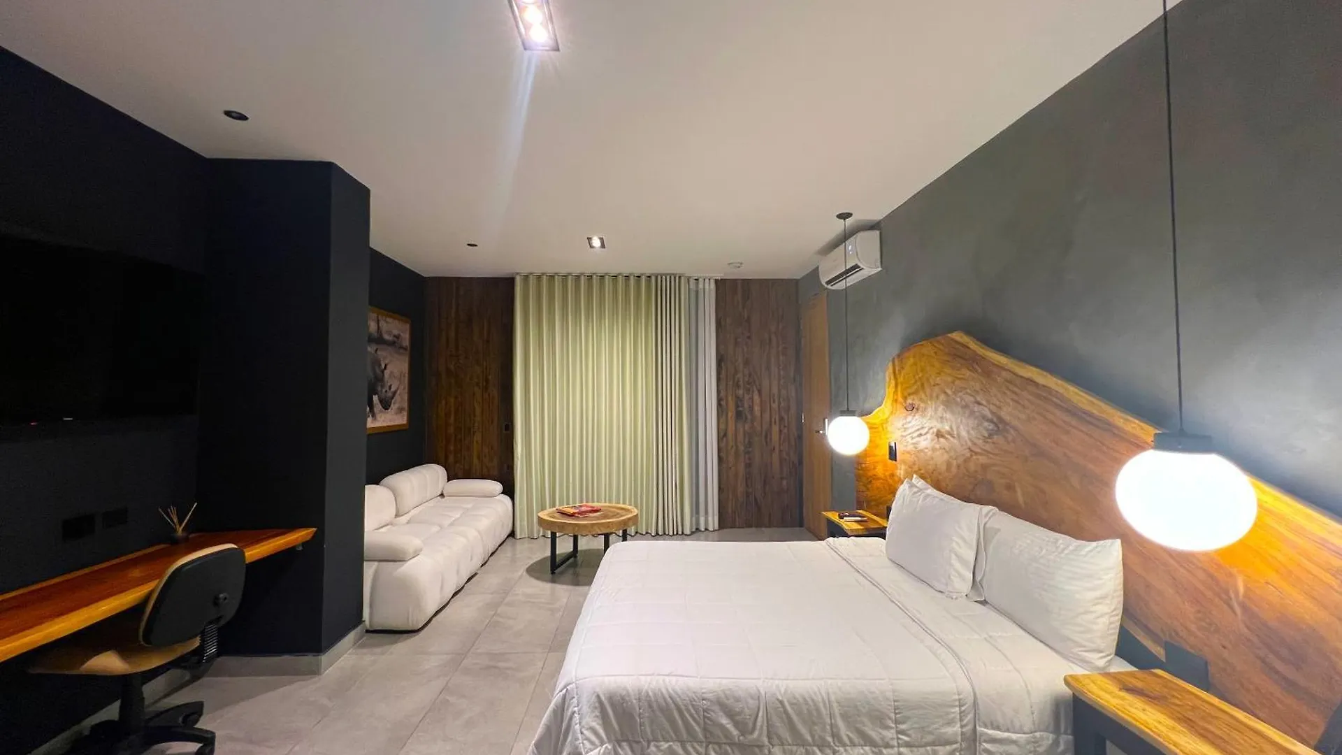 ****  Hotel Zelva Negra Medellín Colombie