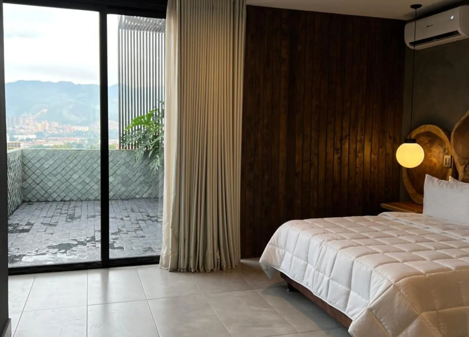 Hotel Zelva Negra Medellín 4*,